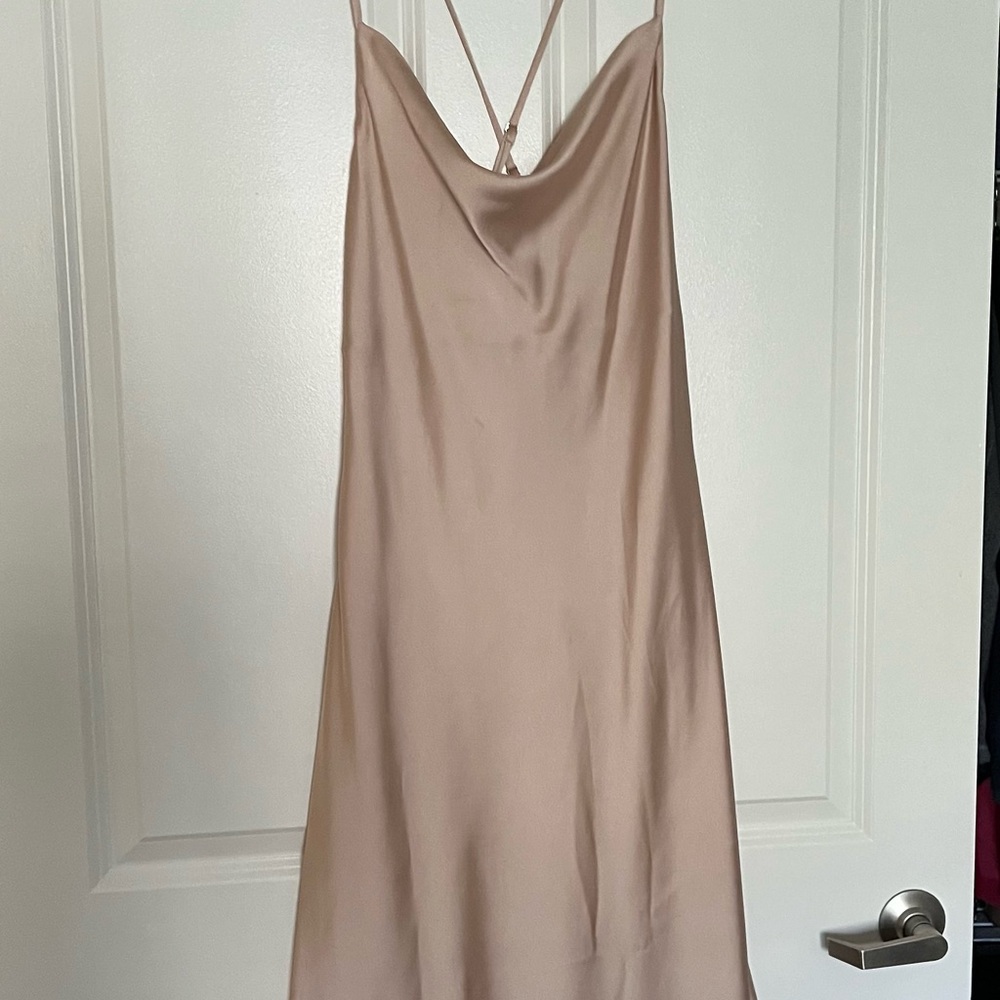 Showmeyourmumu Verona Cowl Neck Champagne luxe satin dress size L, worn once.